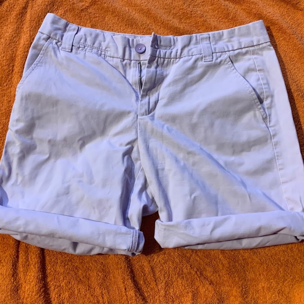 GAP Women's LavenderBoyfriend Roll-Up Khaki Shorts